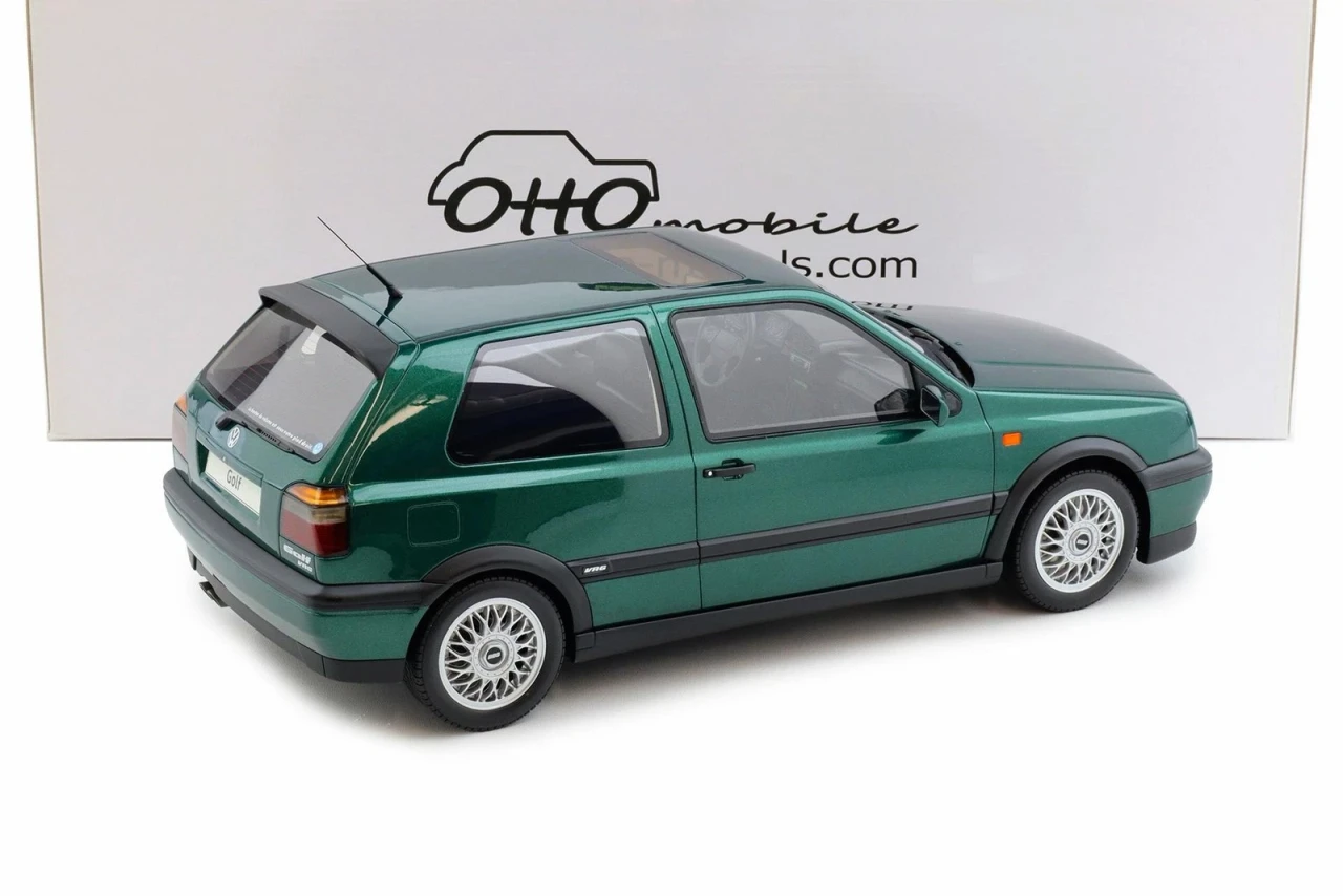 1/12 OTTO 1992 Volkswagen Golf III VR6 (Carat Dargon Green) Car Model