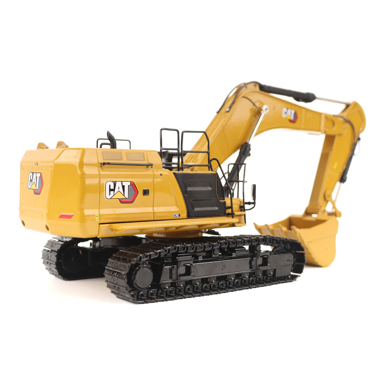 1/50 Diecast Masters CAT 374 Hydraulic Excavator Diecast Model