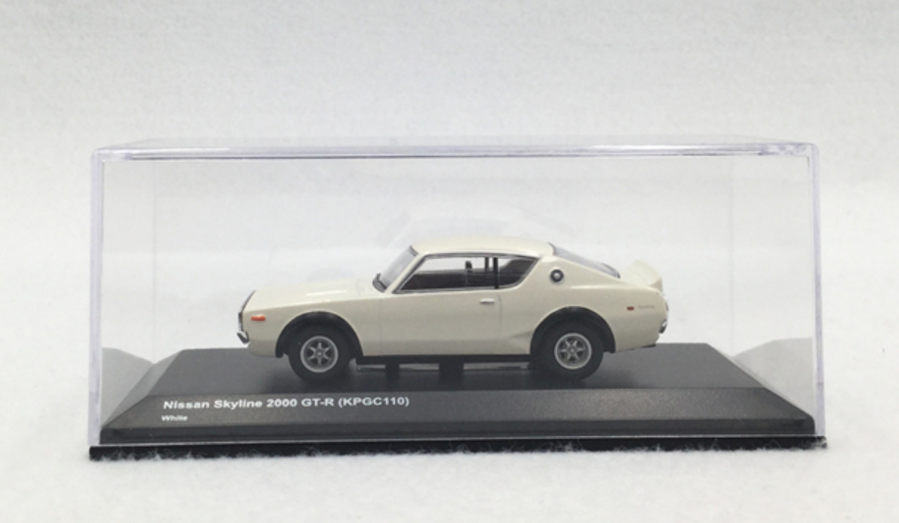 1/64 Kyosho Nissan SKYLINE 2000 GT-R GTR (KPGC110) (White) Car Model