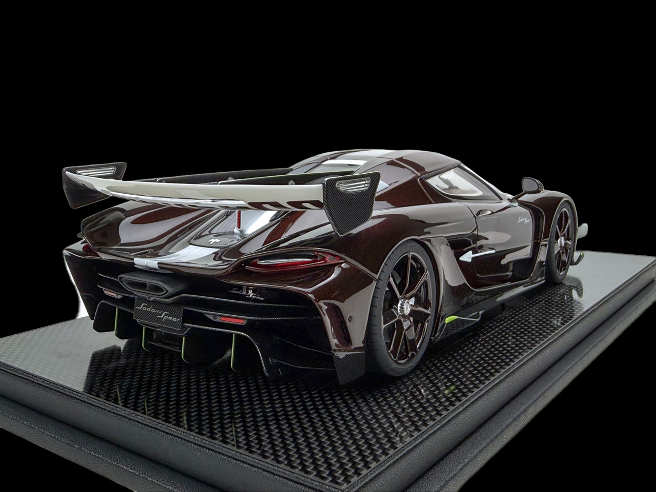1/18 Frontiart Koenigsegg Jesko Sadair's Spear (76 Brown) Car Model Limited
