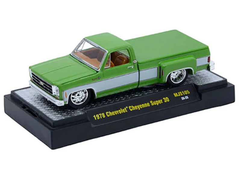 1/64 M2 Machines Chevrolet Cheyenne Super 30 (Two-Tone Green White) Diecast Car Model