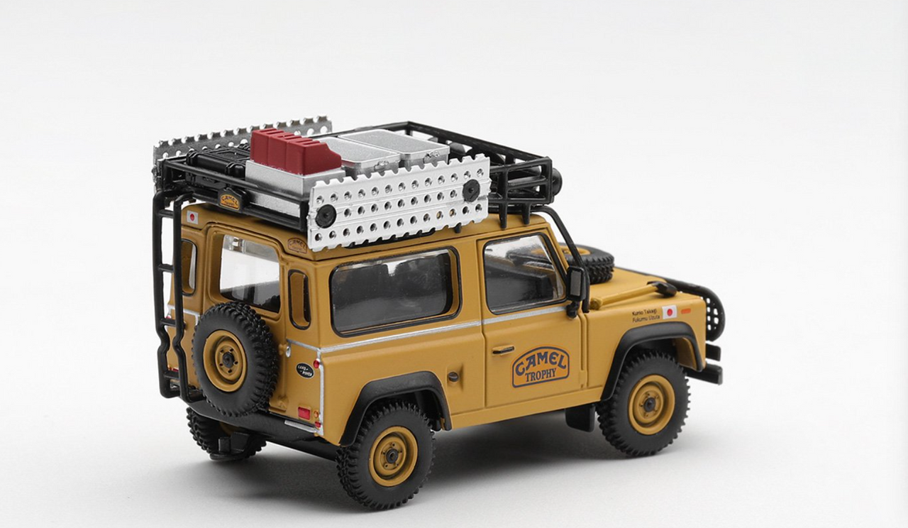 1/64 Mini GT 1985 Land Rover Defender 90 Camel Trophy Borneo Team Japan Diecast Car Model