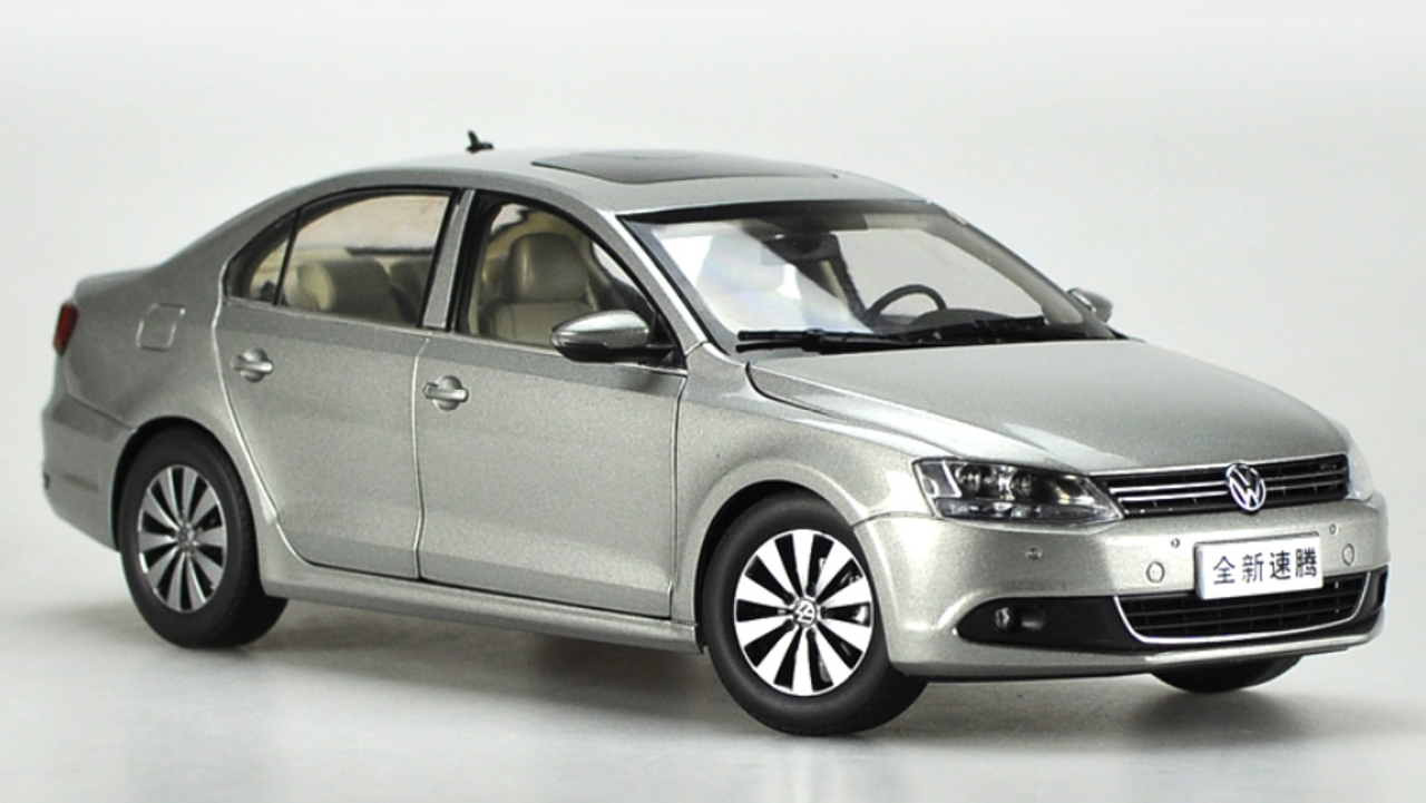 1/18 Dealer Edition Volkswagen VW Jetta / Sagitar (Grey) 6th Generation (A6, Type 5C6; 2011–2018) Diecast Car Model