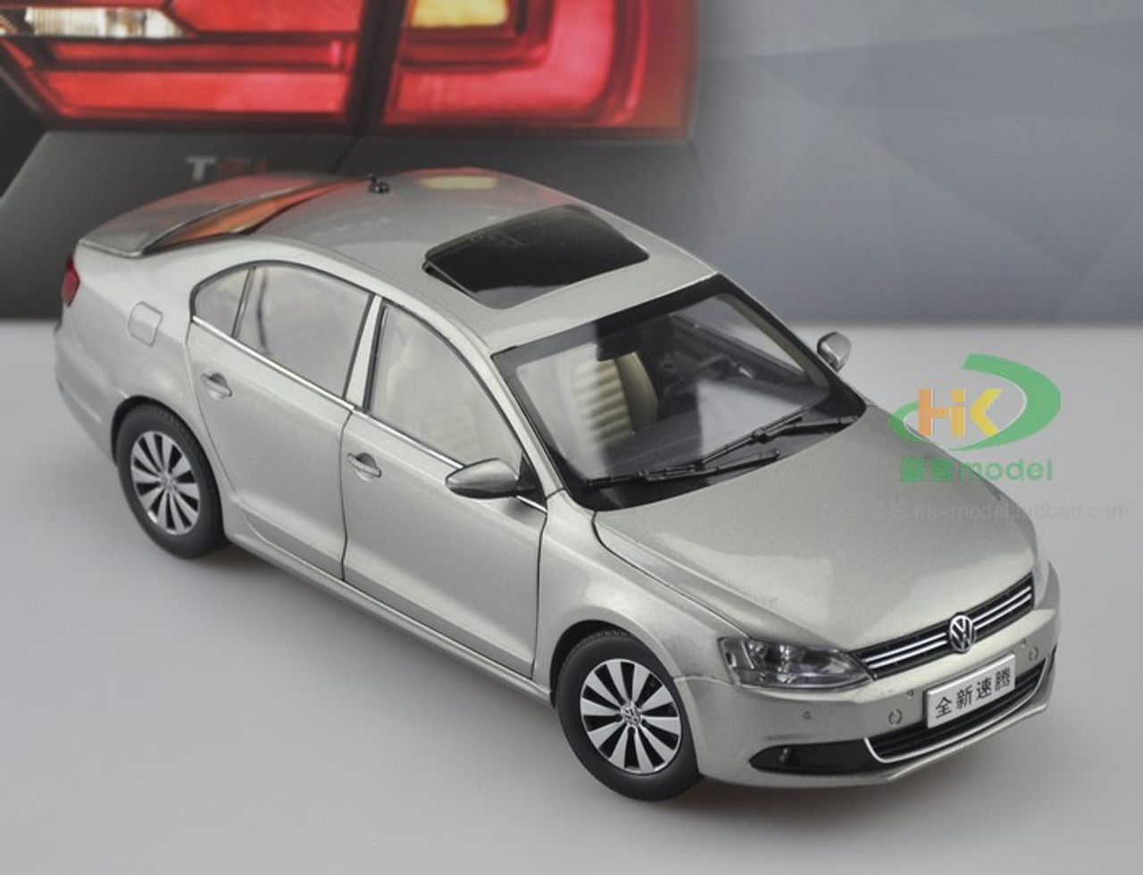 1/18 Dealer Edition Volkswagen VW Jetta / Sagitar (Grey) 6th Generation (A6, Type 5C6; 2011–2018) Diecast Car Model