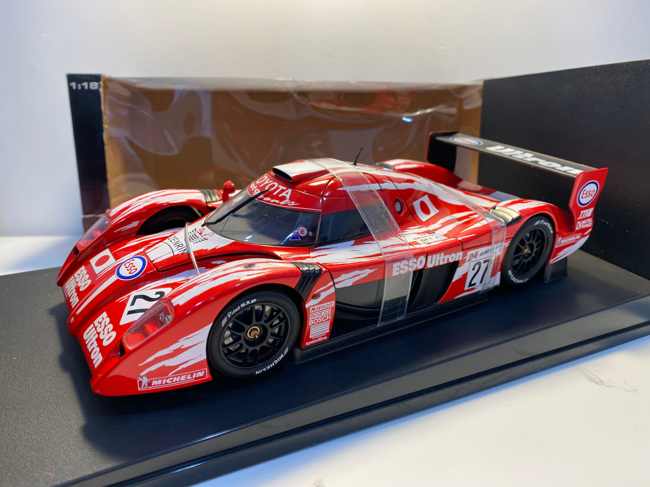 MISSING ONE MIRROR AS-IS 1/18 AUTOart 1998 Toyota TS020 GT1 #27