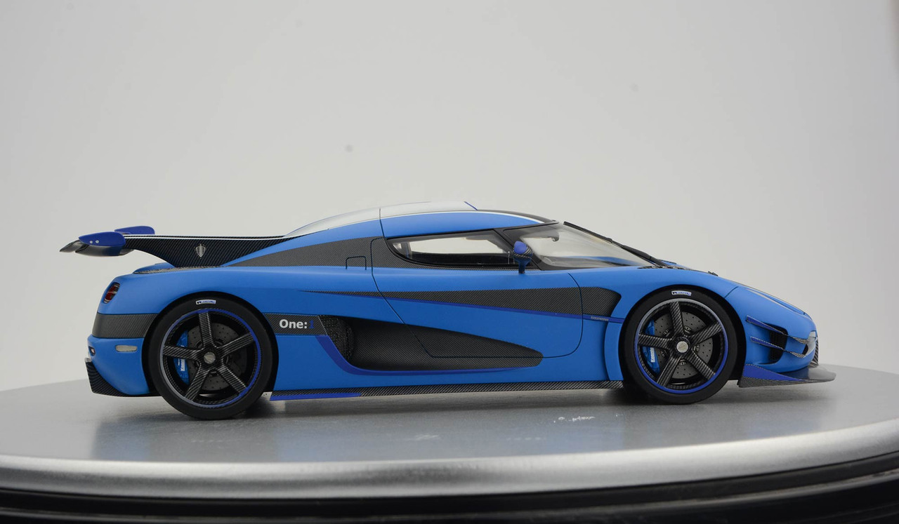 1/18 FA Frontiart Koenigsegg ONE:1 (Matte Blue) Resin Car Model