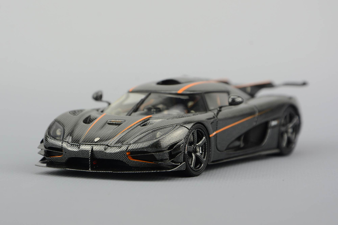 1/43 Frontiart Koenigsegg ONE:1 (Carbon Fiber Edition) Car Model Limited