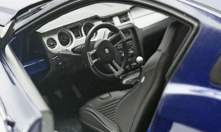 1/18 Shelby Collectibles 2013 Ford Mustang Shelby GT500 (Deep Impact Blue with Race Red Stripes) "Superman" Car Diecast Car Model