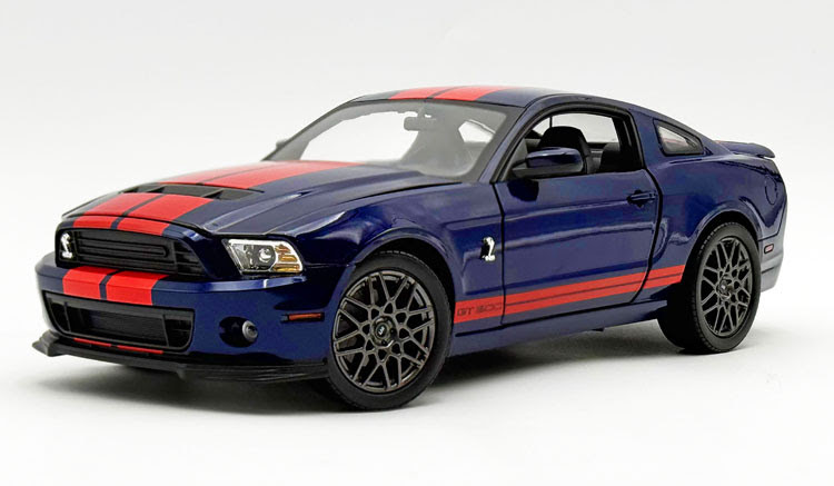 1/18 Shelby Collectibles 2013 Ford Mustang Shelby GT500 (Deep