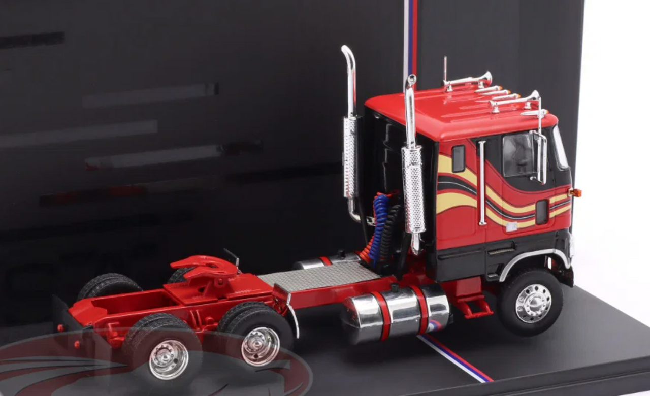 1/43 Ixo 1985 Ford CL 9000 SZM (Red) Diecast Car Model