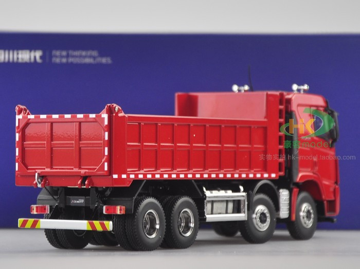 1/36 HYUNDAI TRAGO XCIENT TRUCK (RED) - LIVECARMODEL.com