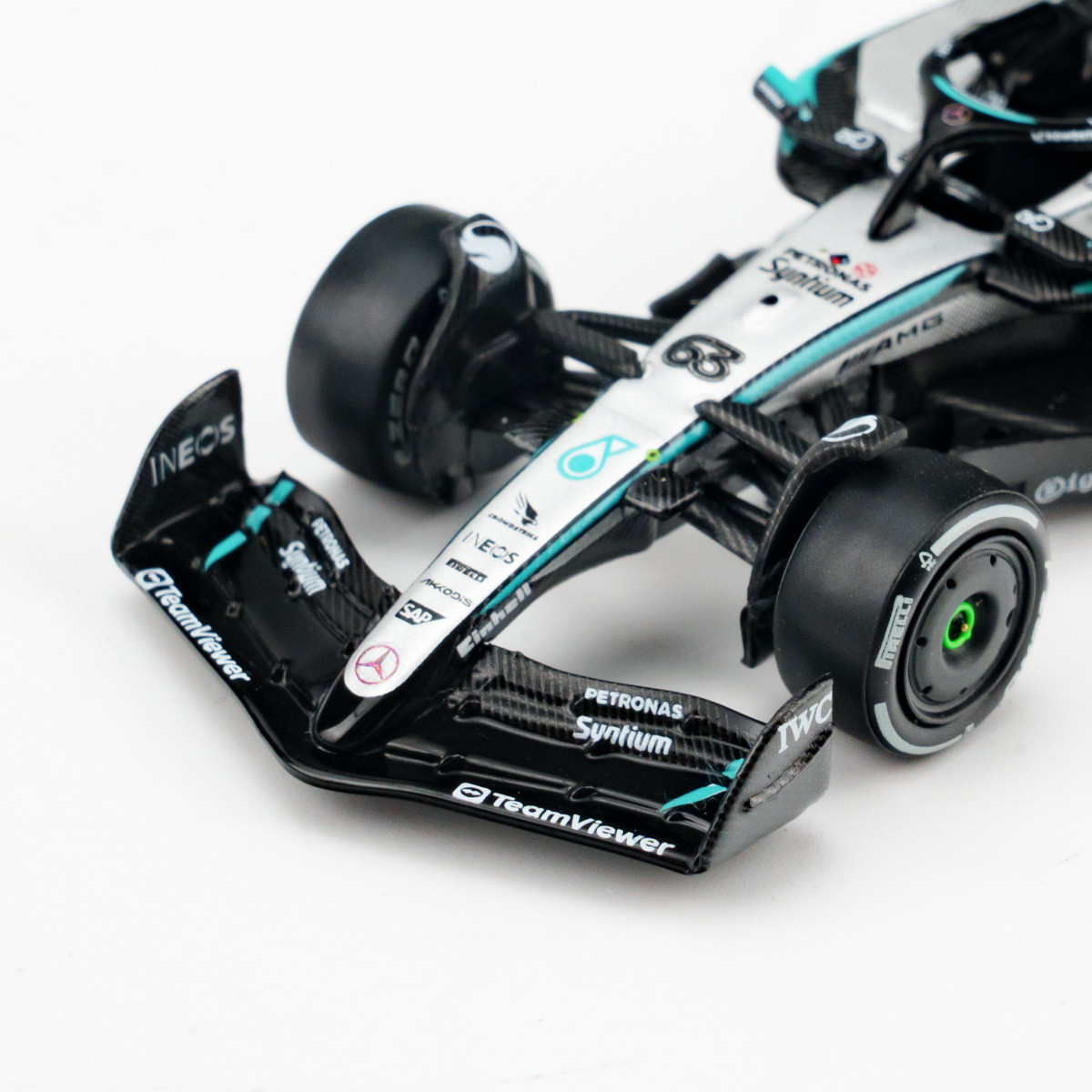 1/64 Minichamps 2025 Formula 1 Canada GP Mercedes-AMG Petronas W16