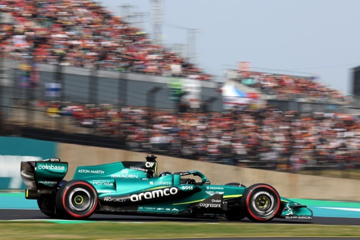 1/43 Minichamps 2026 Formula 1 Japanese GP Aston Martin Aramco F1 Team AMR26 #18 Lance Stroll Car Model