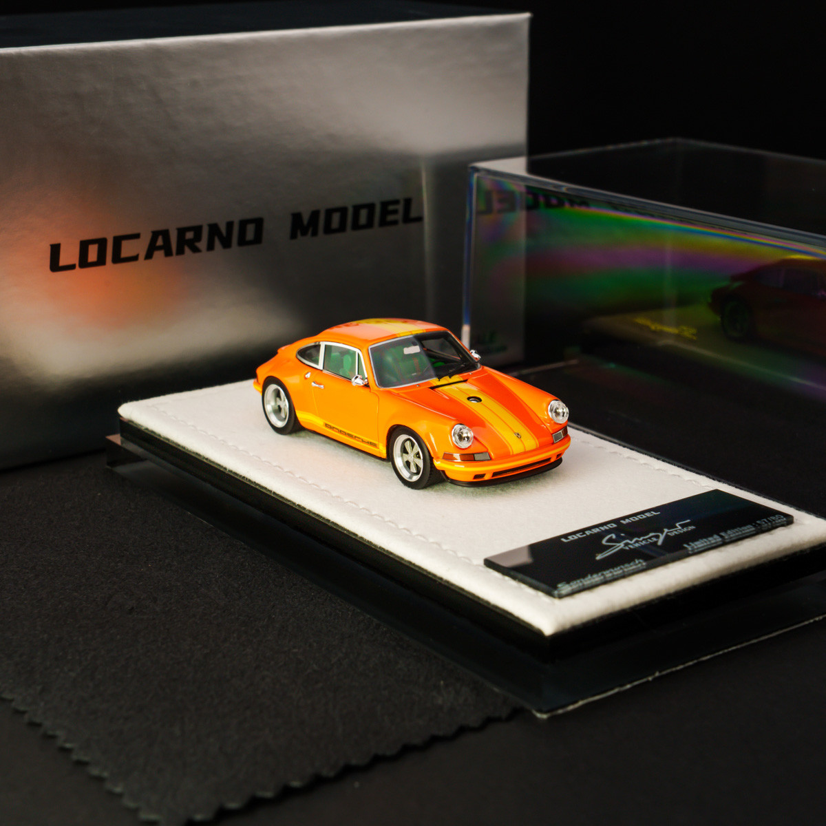 1/64 Locarno Model Porsche 911 Singer PTS Orange Metallic Car