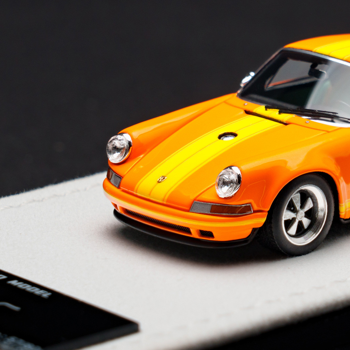 1/64 Locarno Model Porsche 911 Singer PTS Orange Metallic Car
