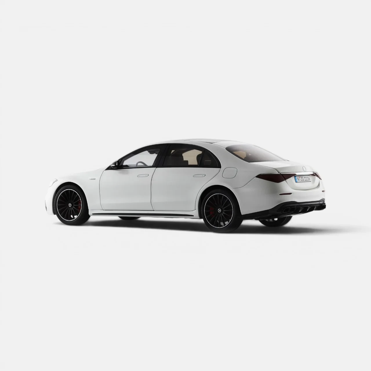 1/18 NZG 2026 Mercedes-AMG S 63 E Performance (Opalith White) Diecast Car Model