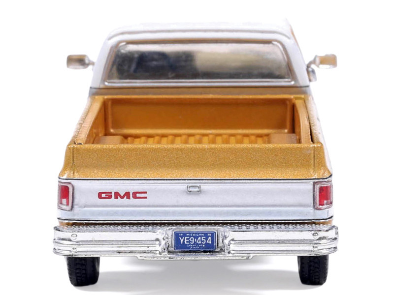1975 GMC Sierra Classic K2500 Pickup Truck Yuba Gold Metallic and White 1/64 Diecast Model by IXO Models