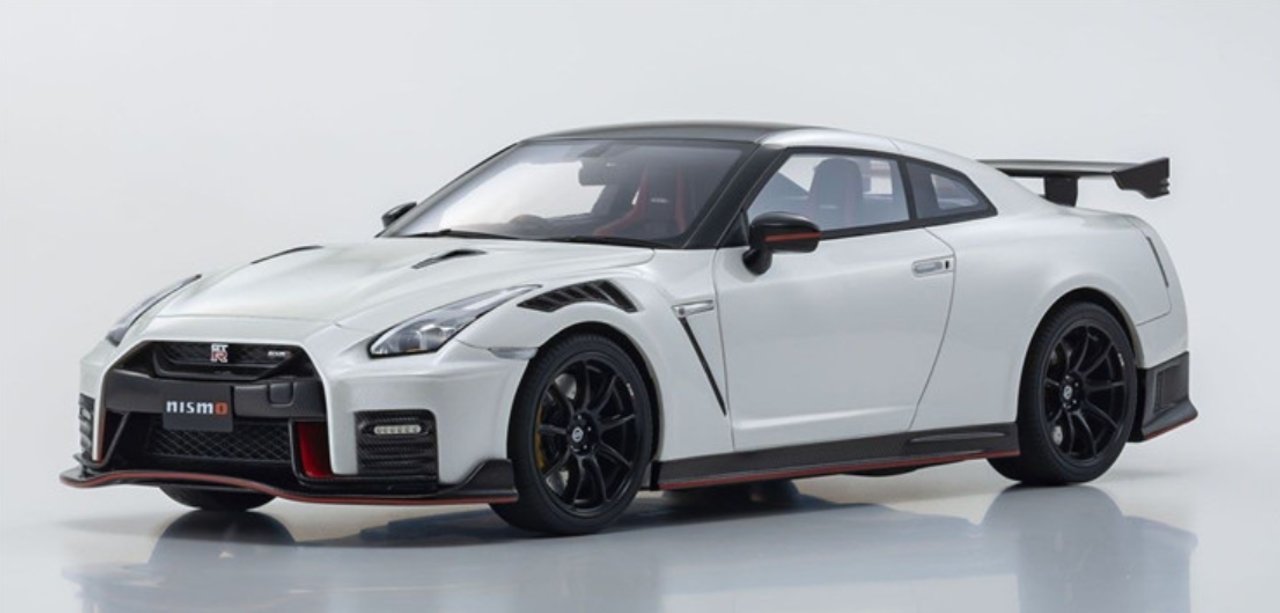 Nissan Skyline GTR R35 Nismo Replica - White | LIVECARMODEL