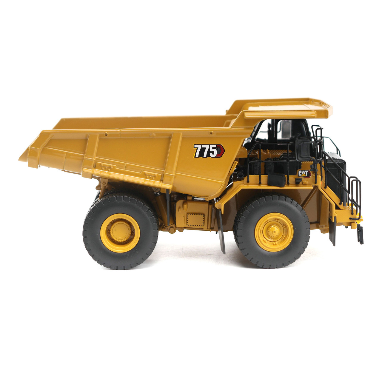 1/50 Diecast Masters 775 Mining Truck Diecast Model