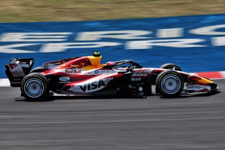 1/43 Minichamps 2026 Formula 1 Japanese GP Visa Cash App RB F1 Vcarb 03 #30 Liam Lawson Car Model