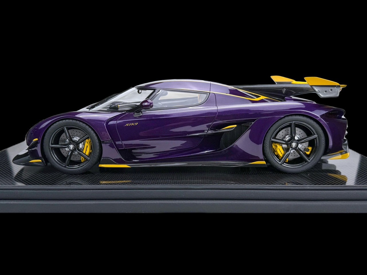1/12 Frontiart Koenigsegg Jesko 7559 Purple Tinted Carbon Car Model Limited 10 Pieces