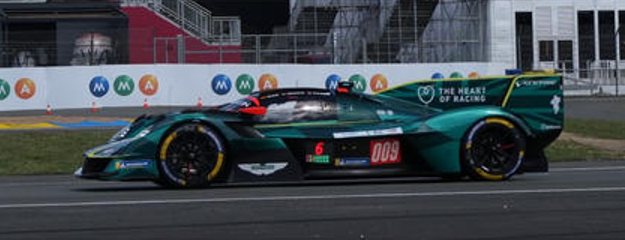 1/43 Spark Aston Martin Valkyrie No.009 ASTON MARTIN THOR TEAM Le Mans 24H 2026 A. Riberas – M. Sørensen – R. De Angelis Car Model