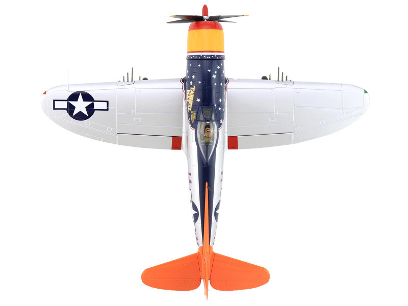 Republic P-47D Thunderbolt Aircraft "Tarheel Hal Lt. 'Ike' David 66 FS 358 FG" (1945) United States Army Air Forces "Air Power Series" 1/48 Diecast Model by Hobby Master