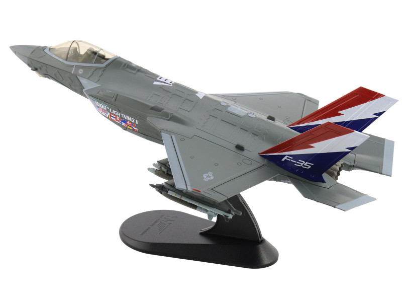 Lockheed Martin F-35A Lightning II Aircraft "22-5696 1000th Lightning II 176th FS Wisconsin ANG" (2004) United States Air Force "Air Power Series" 1/72 Diecast Model by Hobby Master