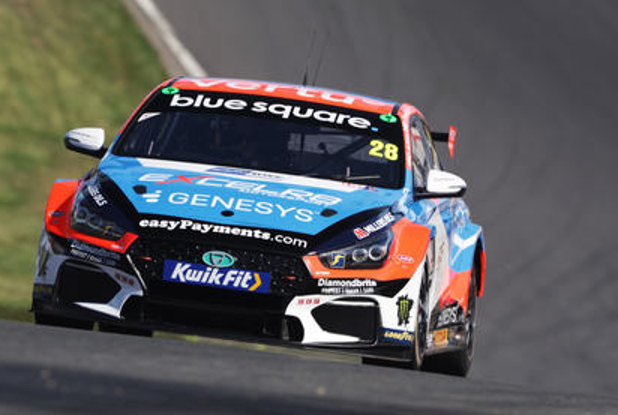 1/43 Spark Team Vertu - No.28 - Hyundai i30N Fastback BTCC - 2026 Nic Hamilton Car Model