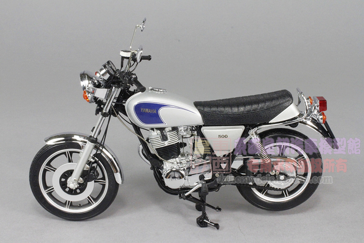 【定番品質保証】1/10 YAMAHA SR 500 オートバイ