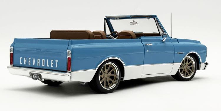 1/18 ACME 1969 Chevrolet Blazer K/5 2WD Street Custom (Blue) Diecast Car Model