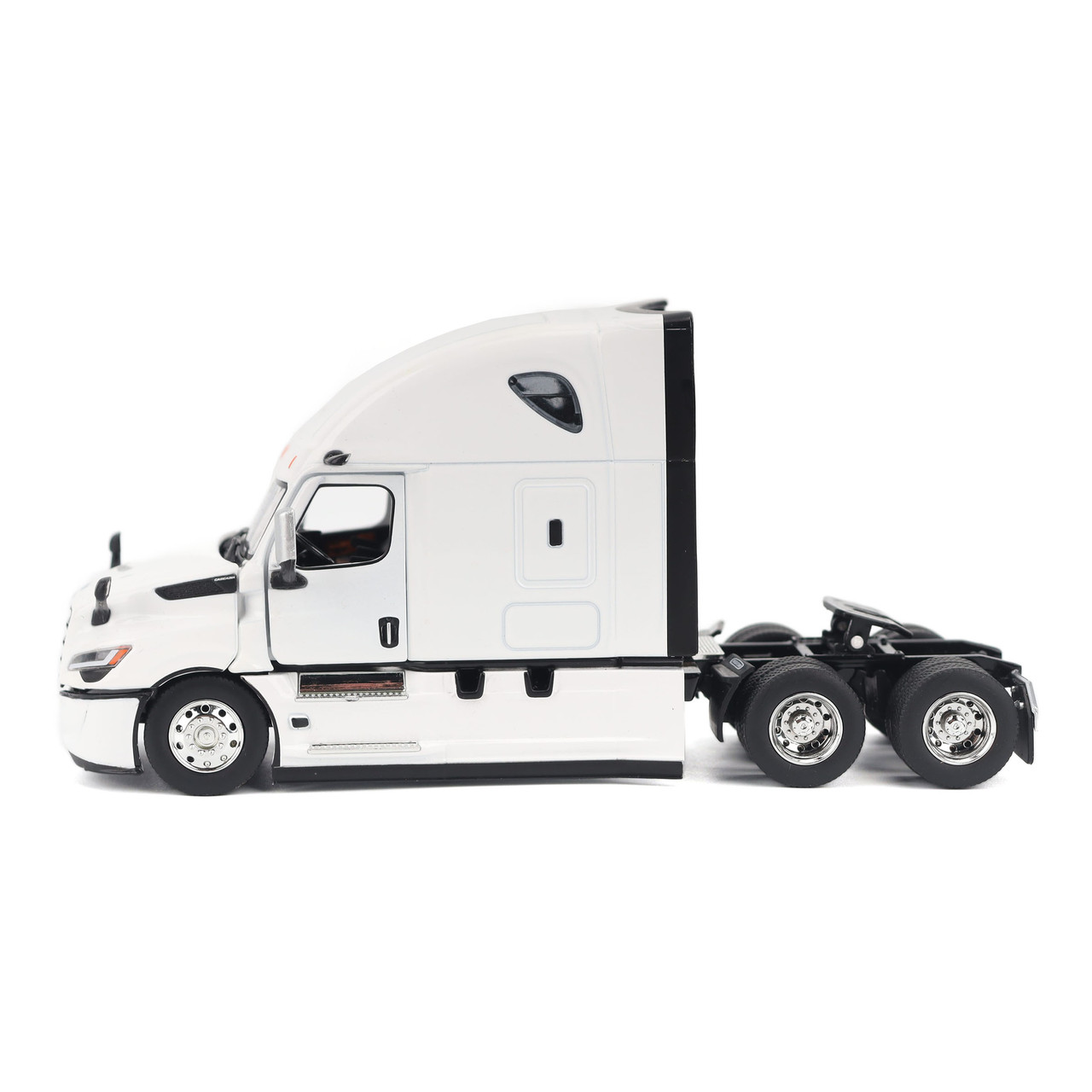1/50 Diecast Masters Freightliner Cascadia Gen-5 (2025) Tractor (Winter White) Diecast Model