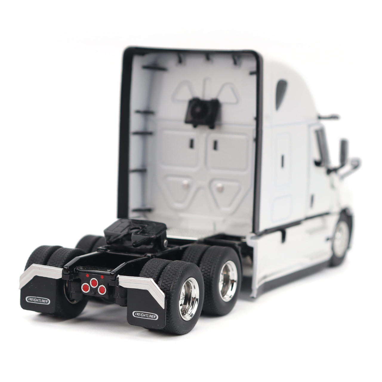 1/50 Diecast Masters Freightliner Cascadia Gen-5 (2025) Tractor (Winter White) Diecast Model