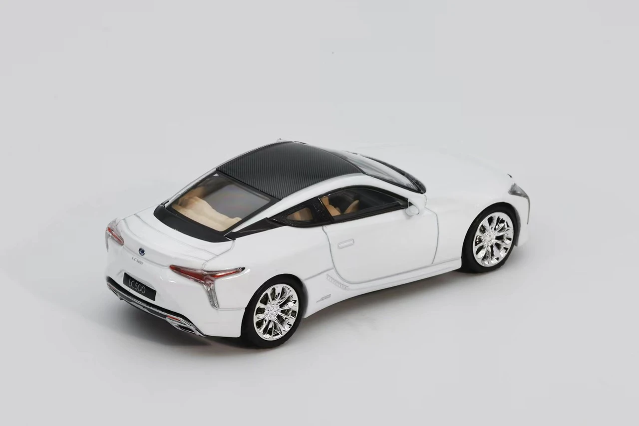 1/64 GCD Lexus LC500 (White) Diecast Car Model