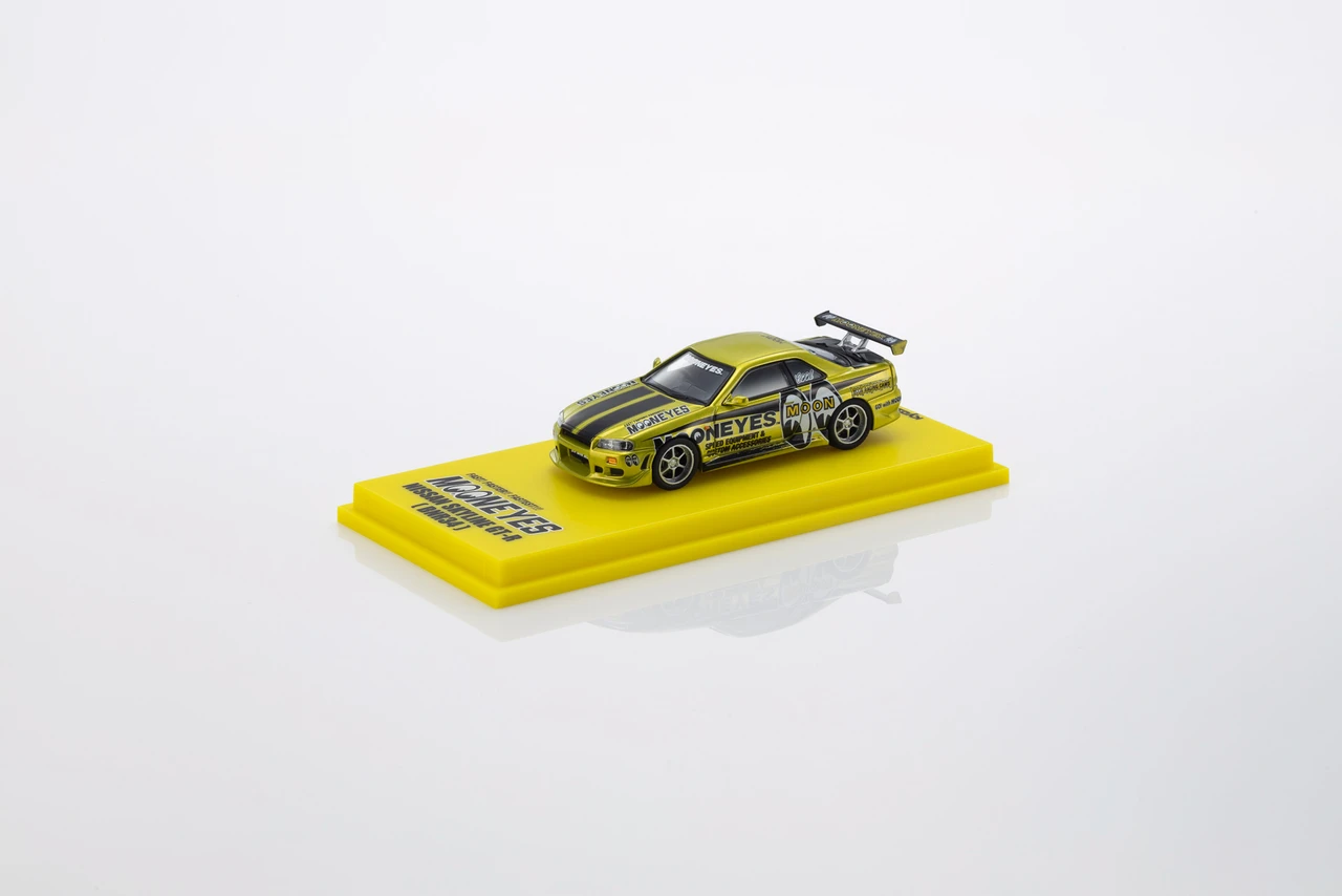 1/64 Kyosho Nissan Skyline GT-R (R34) MOONEYES(1) with LED Diecast Car Model