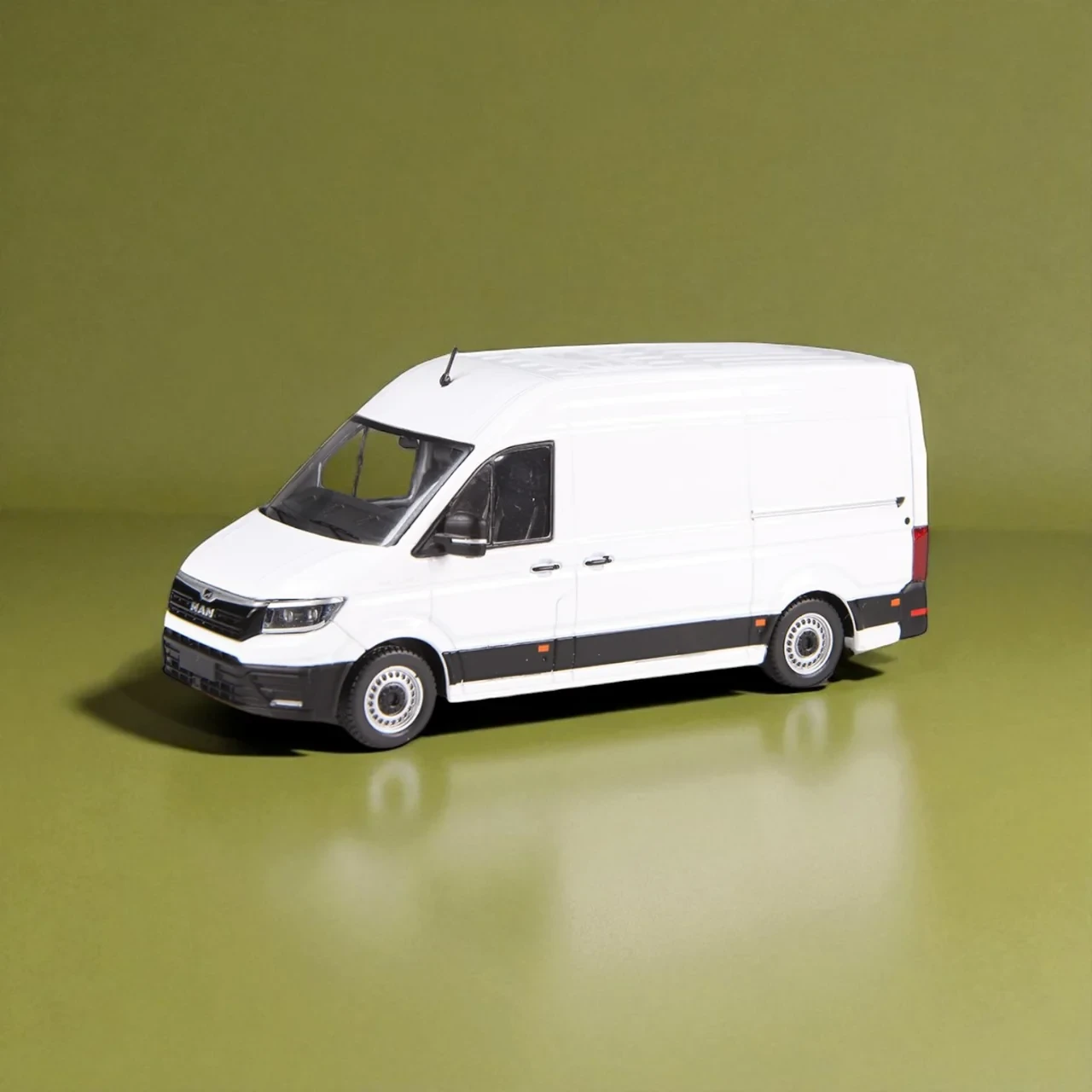 1/43 NZG MAN TGE L2H2 (White) Diecast Car Model