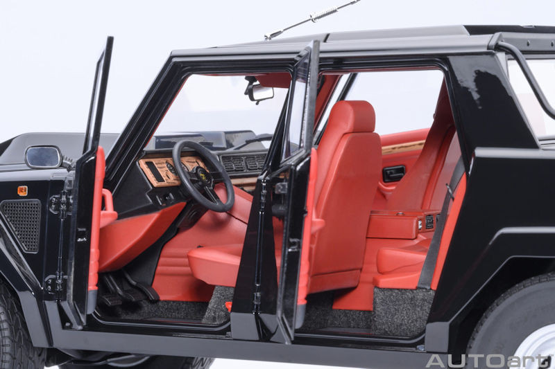1/18 AUTOart Lamborghini LM002 (Nero Tenebre Black) Car Model
