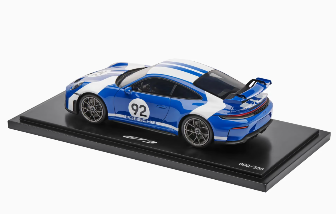 1/18 Dealer Edition Porsche 911 (992.2) GT3 Velocity Livery #92 (Blue & White) Car Model