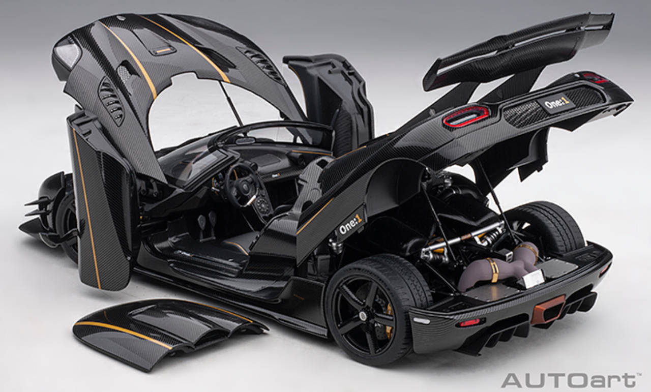 1/18 AUTOart Koenigsegg ONE:1 (Clear Carbon Fiber w/ Gold Stripes) Diecast Car Model 79019