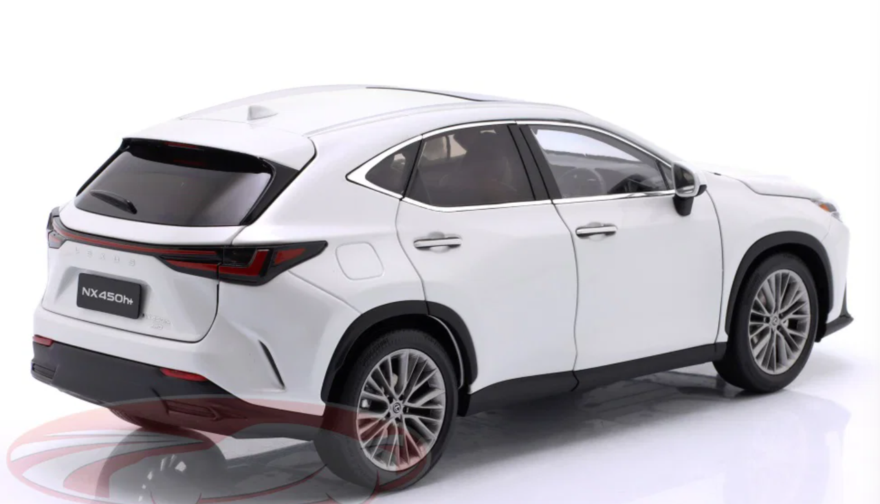 1/18 Kyosho 2022 Lexus NX 450h+ (Sonic Quartz White) Diecast Car Model