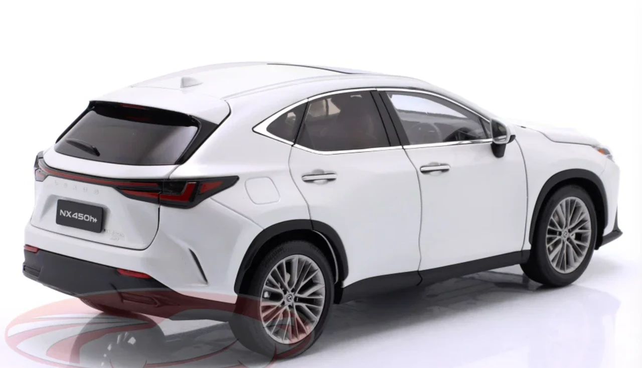 1/18 Kyosho 2022 Lexus NX 450h+ (Sonic Quartz White) Diecast Car Model