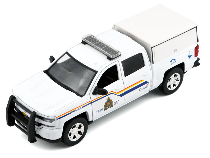 2017 Chevrolet Silverado 1500 LT Z71 Crew Cab Pickup Truck with Camper Box "Royal Canadian Mounted Police" White "Law Enforcement and Public Service" Series 1/27 Diecast Model Car by Motormax