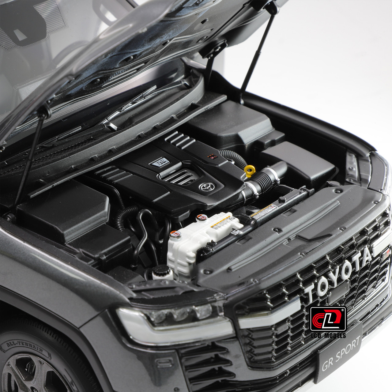 1/18 LCD Toyota Land Cruiser 300-GR Sport (Grey) Diecast Car Model