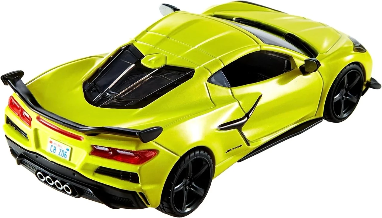 1/43 Hot Wheels 2023 Chevrolet Corvette Z06 (Yellow) Diecast Car Model