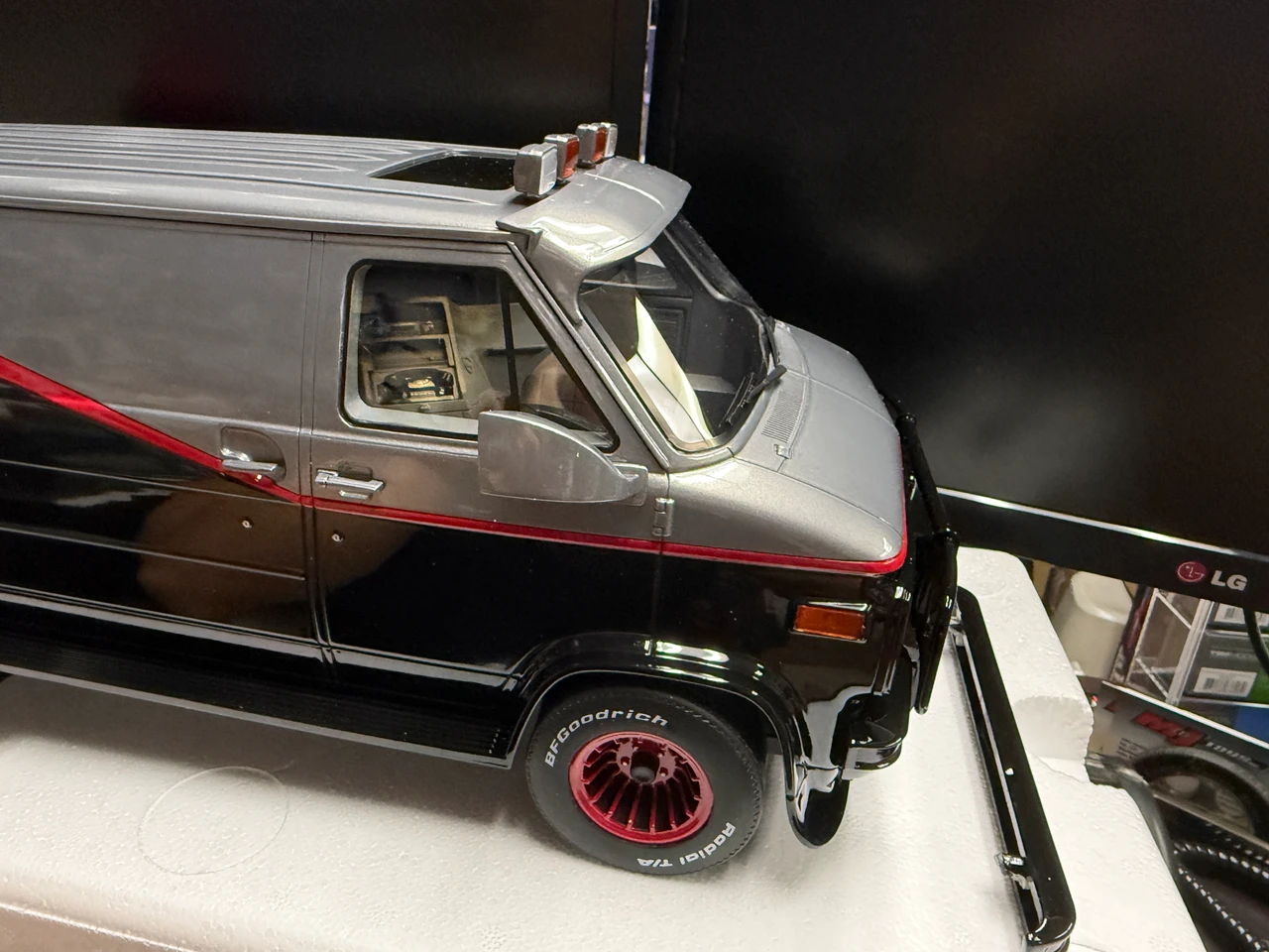 DAMAGED AS-IS (#3) 1/12 Scale 1983 GMC Vandura Black "The A-Team" Diecast Model Car by Greenlight