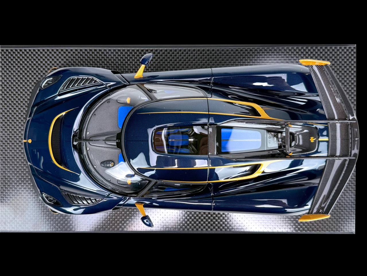 1/18 Frontiart Koenigsegg Jesko #7320 Blue Tinted Carbon Car Model Limited 100 Pieces