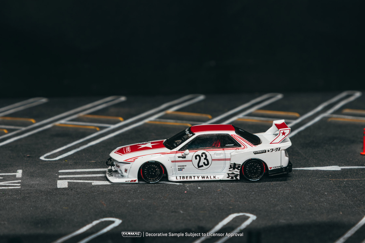 1/64 Tarmac Works LB-KAIDO WORKS Nissan R32 Skyline #23 (White & Red) Diecast Car Model with 1 Pack of 3 Collectible Trading Cards