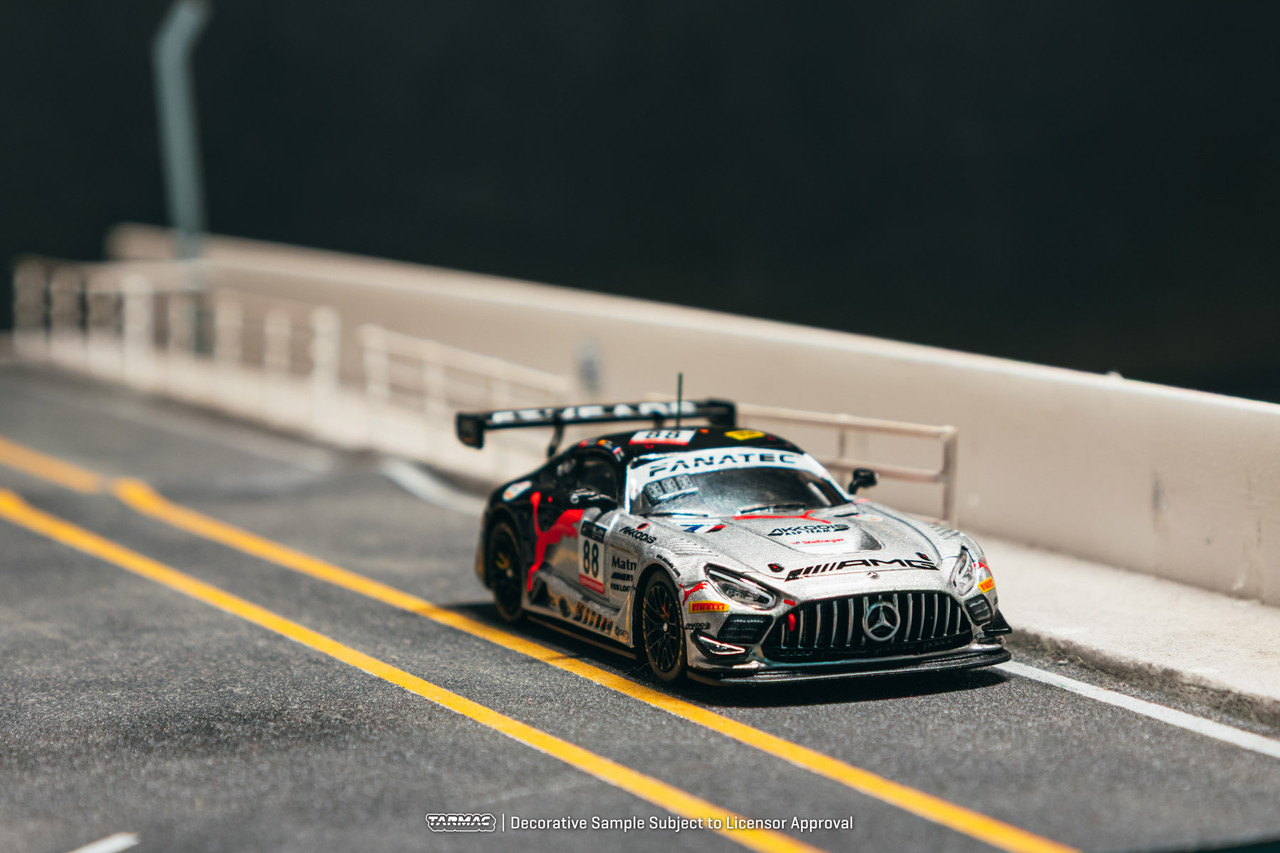 1/64 Tarmac Works Mercedes-AMG GT3 24h of SPA 2022 Winner Jules