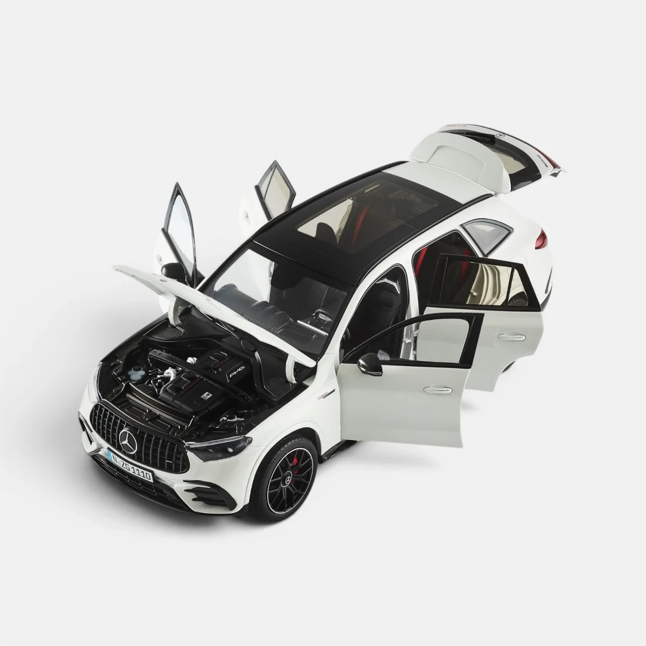 1/18 NZG 2026 Mercedes-AMG GLC 63 (Opalith White) Diecast Car Model