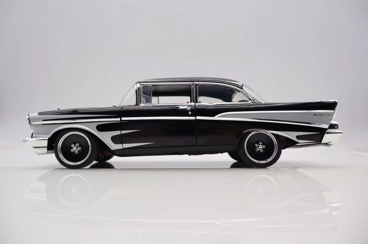 1/18 ACME 1957 Chevrolet Bel Air (Black with Silver Flames) Diecast Car Model